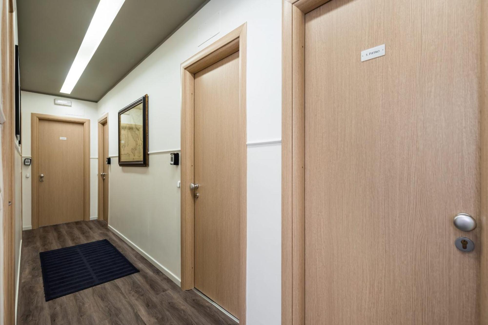 Fleming Suites By Hili Rome Bagian luar foto