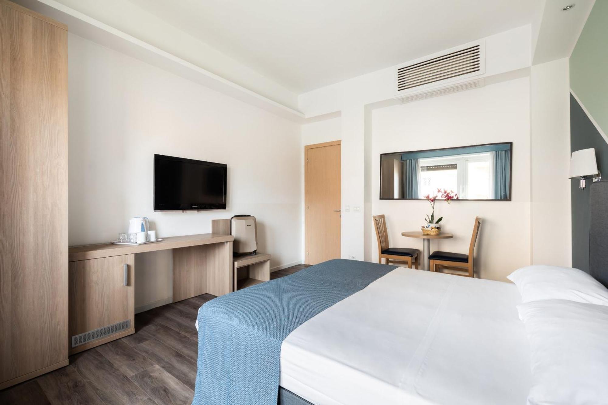 Fleming Suites By Hili Rome Bagian luar foto